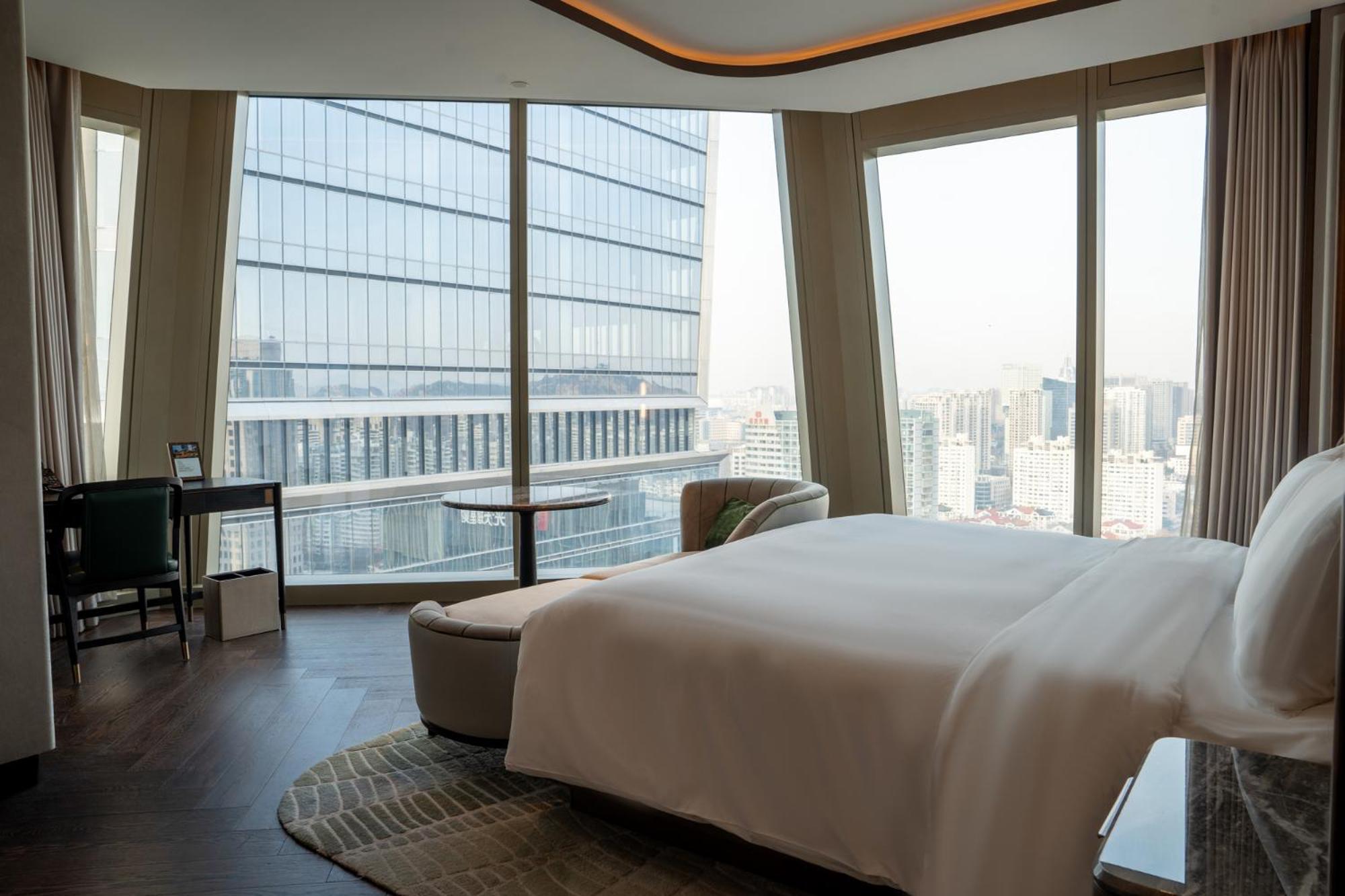 Mgm Qingdao Hotel Bagian luar foto